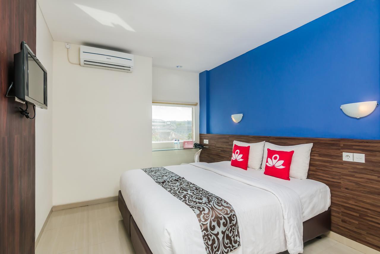 Zen Rooms Basic Jimbaran Taman Mulia Esterno foto