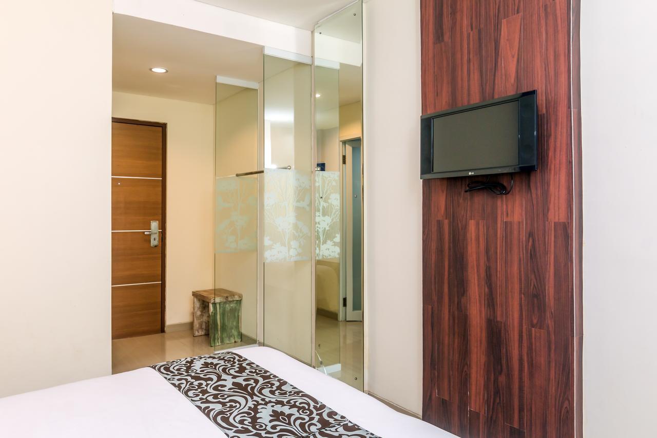 Zen Rooms Basic Jimbaran Taman Mulia Esterno foto