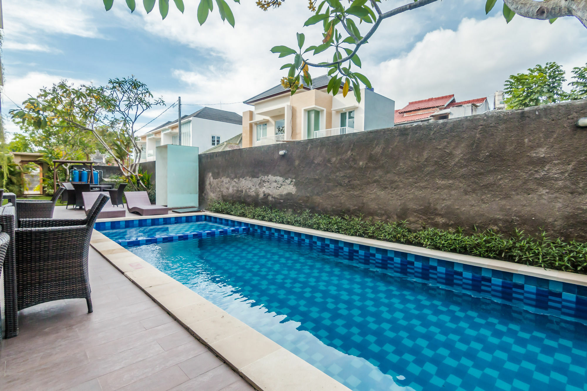 Zen Rooms Basic Jimbaran Taman Mulia Esterno foto